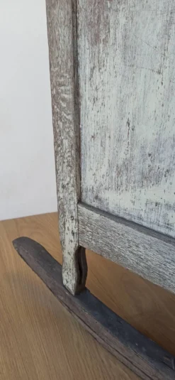 Berceau ancien et antique.