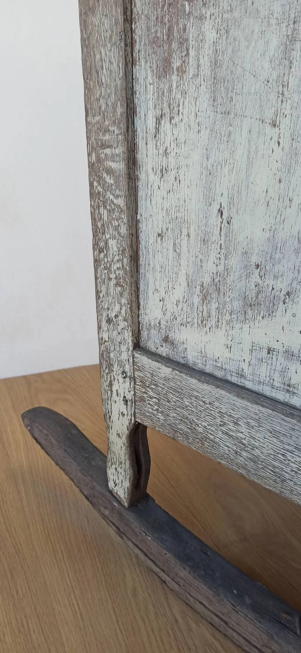 Berceau ancien et antique.