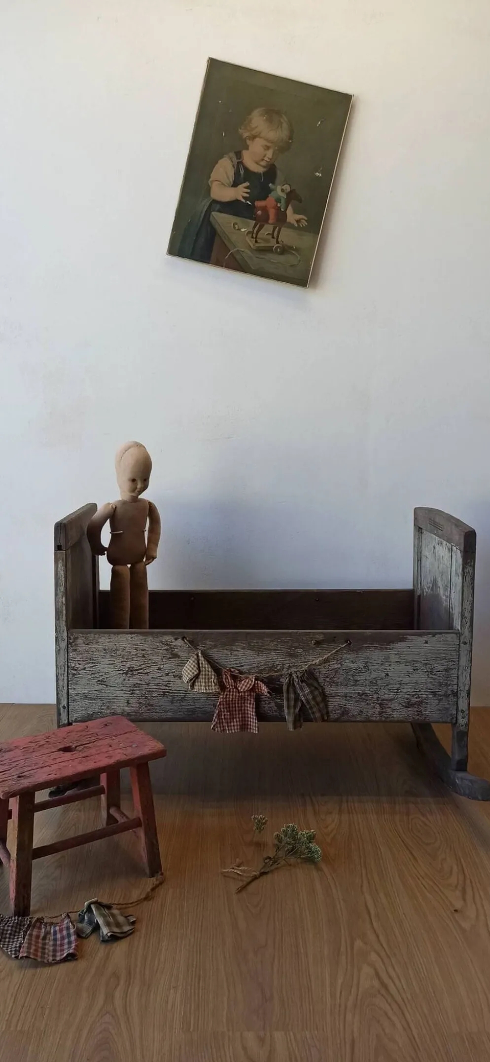 Berceau ancien et antique.