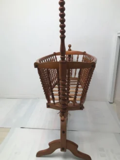 Berceau ancien vintage