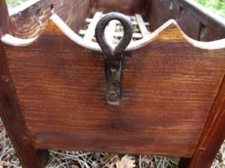 Berceau antique Français balançant 1900