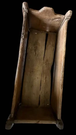 Berceau en bois tres ancien
