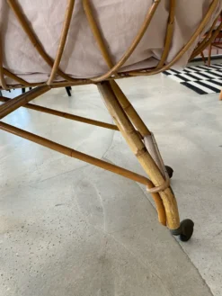 Berceau en rotin avec matelas