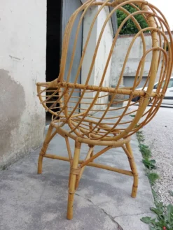 Berceau en rotin vintage 1950