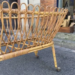 Berceau en rotin vintage