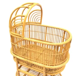 Berceau en rotin vintage pour bébé