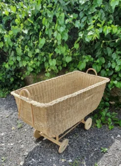 Berceau panier rotin