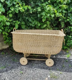 Berceau panier rotin