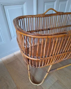 Berceau vintage pour bébé