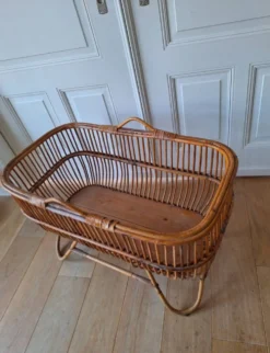Berceau vintage pour bébé