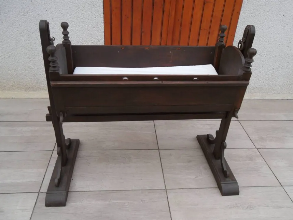 Bercelonnette en bois