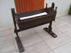 Bercelonnette en bois