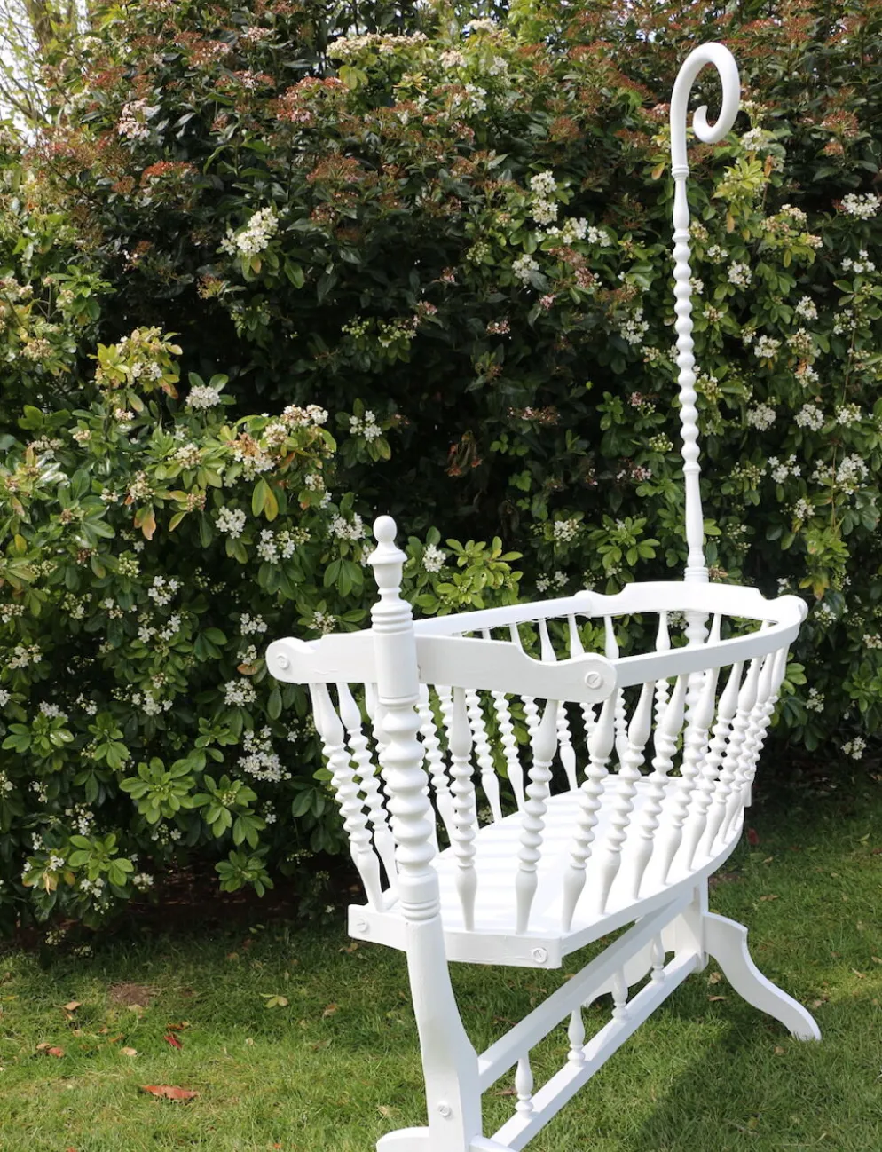 Bercelonnette en bois blanc