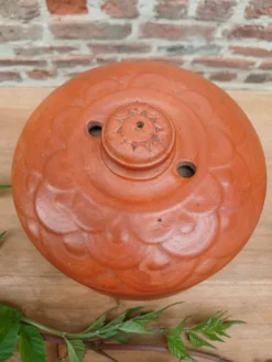 Beurrier ancien en terre cuite