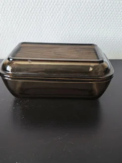 Beurrier Arcoroc en verre fumé 1960