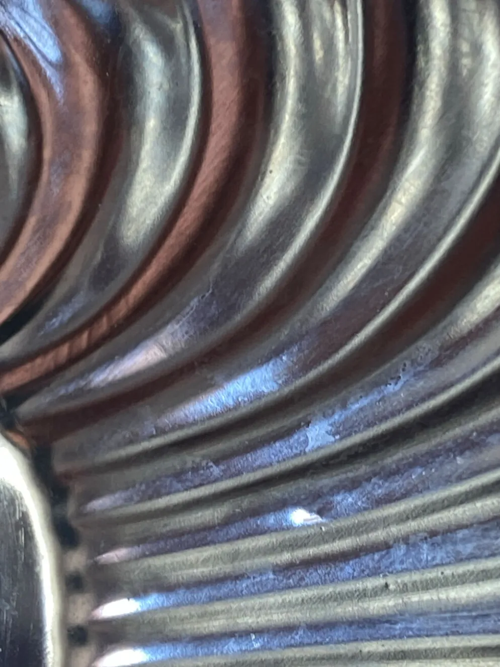 Beurrier coquillage en inox et verre bleu