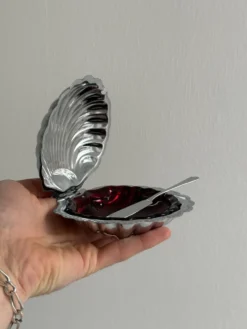 Beurrier coquillage en métal argenté