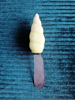 Beurrier coquillage St Clément et son couteau