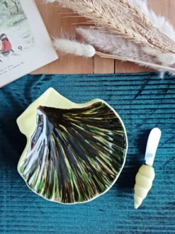 Beurrier coquillage St Clément et son couteau