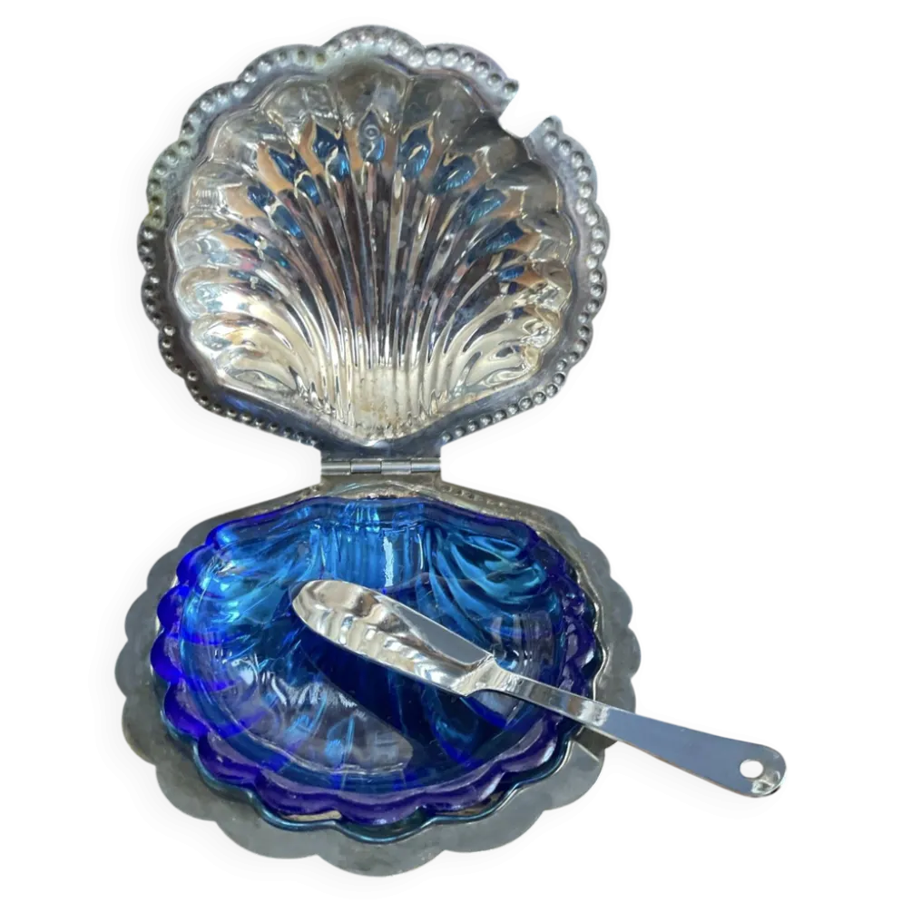 Beurrier coquillage vintage en métal et verre bleu