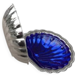 Beurrier coquillage vintage en inox et verre bleu cobalt