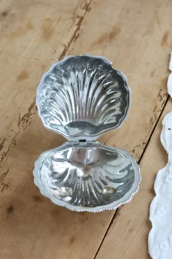 Beurrier coquillage vintage en métal argenté