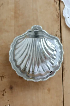 Beurrier coquillage vintage en métal argenté