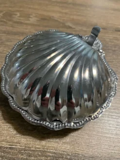Beurrier coquille Saint-Jacques inox