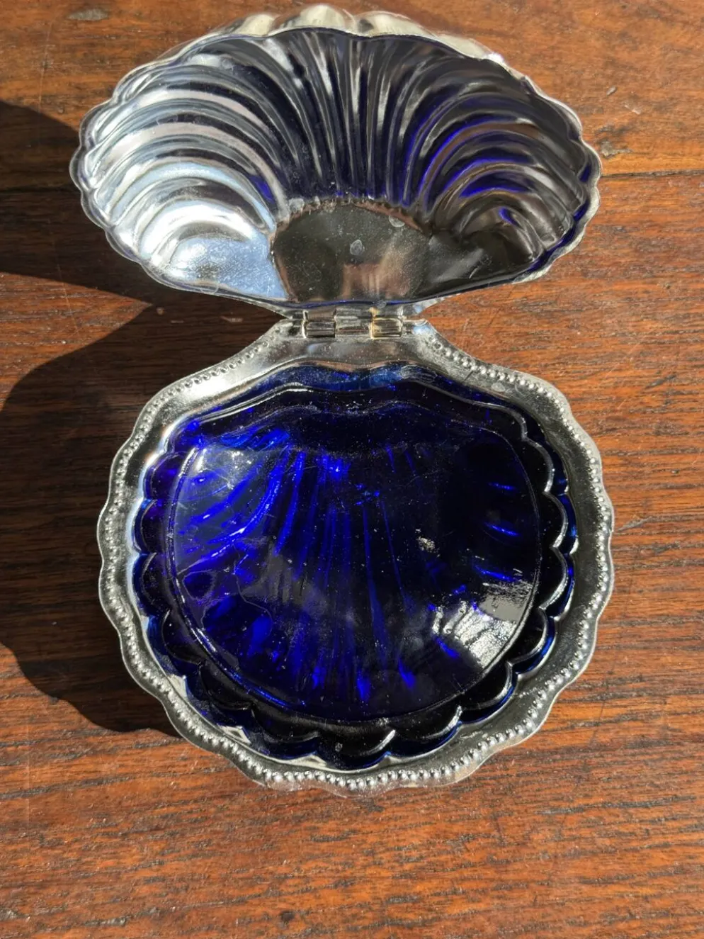 Beurrier coquille vintage en métal argenté coupelle bleue