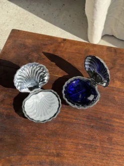 Beurrier coquille vintage en métal argenté coupelle bleue