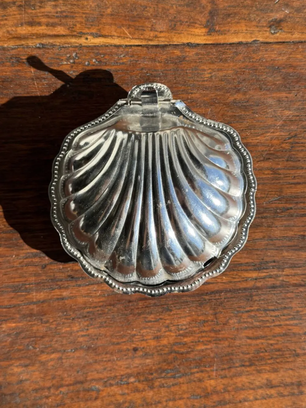 Beurrier coquille vintage en métal argenté coupelle bleue