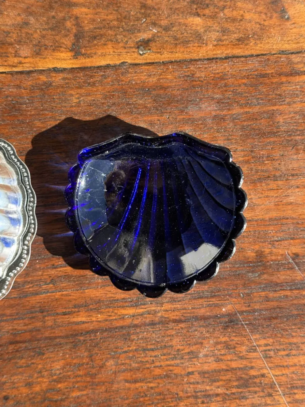 Beurrier coquille vintage en métal argenté coupelle bleue