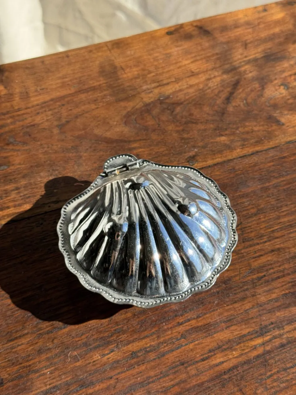 Beurrier coquille vintage en métal argenté coupelle bleue
