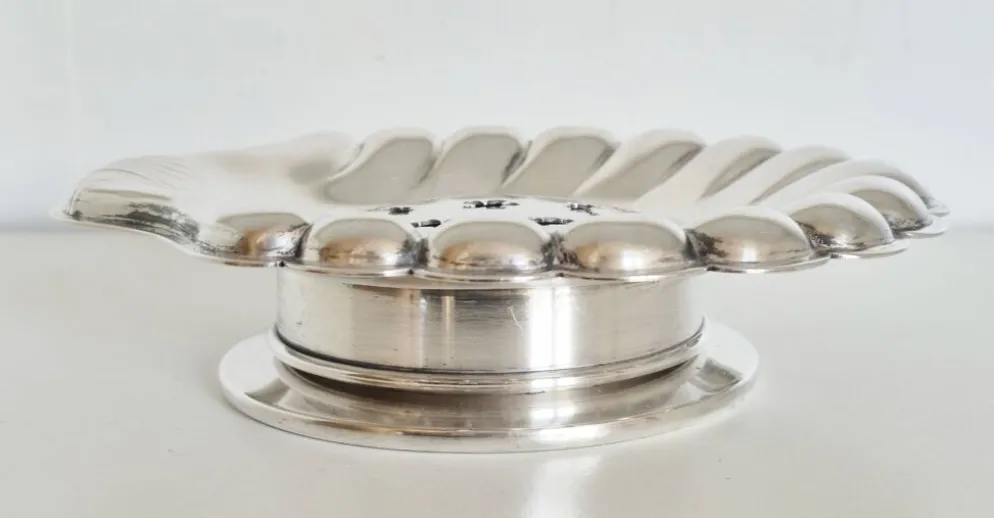 Beurrier Coquillor en argent , coquille Saint-Jacques