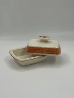 Beurrier couvert vintage en céramique Gien, motif « Vésuve »