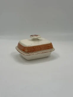 Beurrier couvert vintage en céramique Gien, motif « Vésuve »