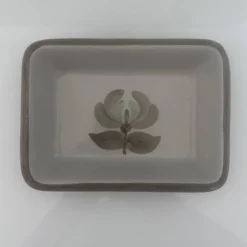 Beurrier décor floral