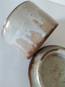 Beurrier à eau en grès artisanal