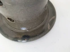 Beurrier à eau en grès artisanal émaillé gris-bleu