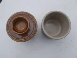 Beurrier à eau en grès du Berry