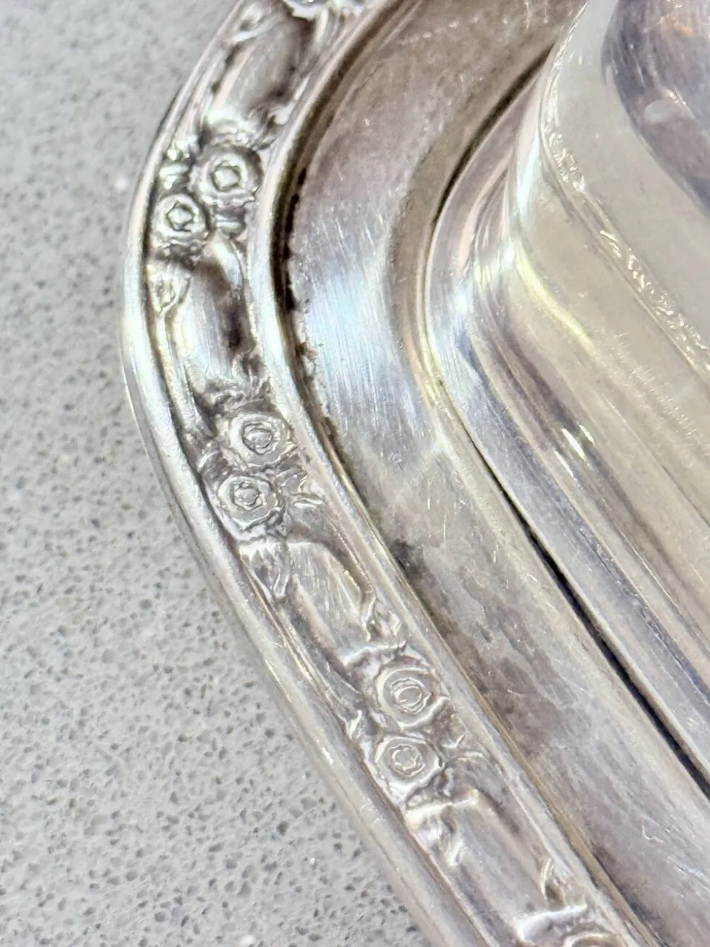 Beurrier en argent antique avec couvercle en dôme, beurrier anglais vintage couvert