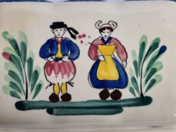 Beurrier en Faïence de Quimper, motif traditionnel, 19 cm