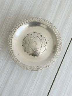 Beurrier en métal