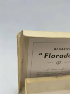 Beurrier en métal argenté