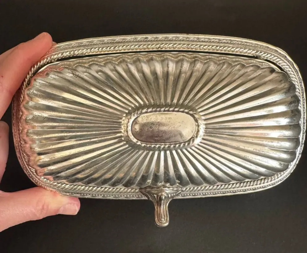 Beurrier en métal argenté XX siècle