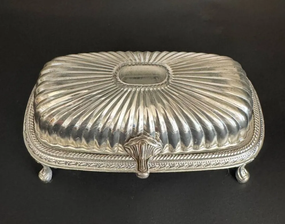 Beurrier en métal argenté XX siècle