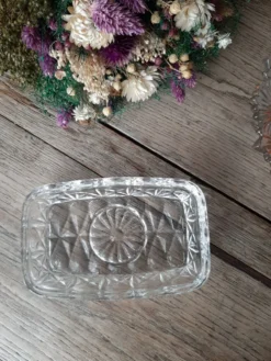 Beurrier en verre moulé