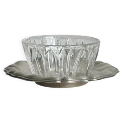 Beurrier en verre taillé et métal