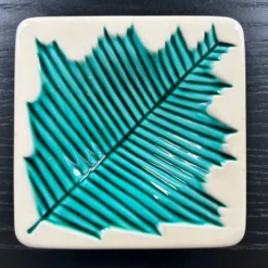 Beurrier et couteau décor feuille