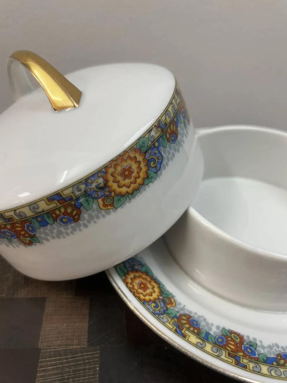 Beurrier / légumier porcelaine de Limoges 1960